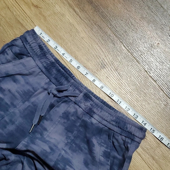 Athleta farallon printed tyedyed blue grey joggers - Picture 4 of 7